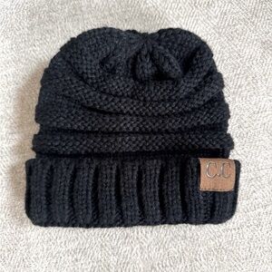 C.C Kids’ Warm Chunky Soft Stretch Cable Knit Beanie